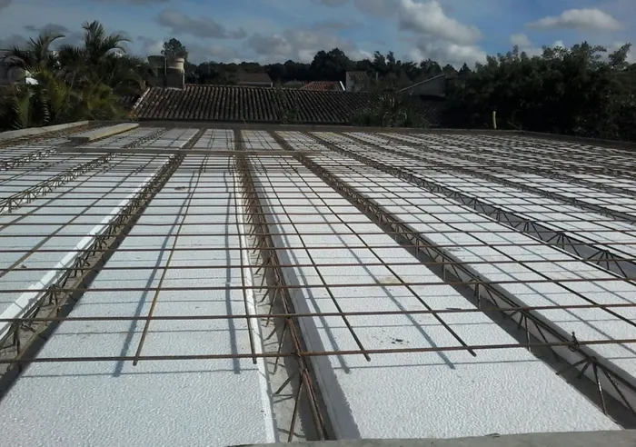 Laje Treliçada com EPS